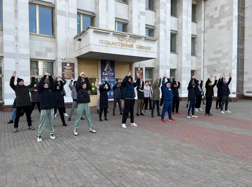 В БАГСУ при Главе РБ прошла Всероссийская студенческая патриотическая акция «Знай наших»